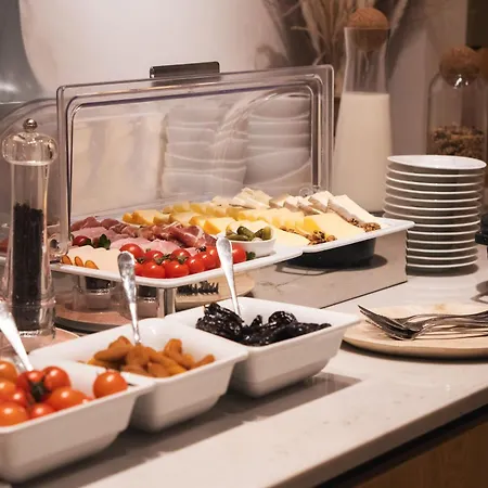Oratio Hotel 3*
