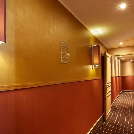 Oratio Otel