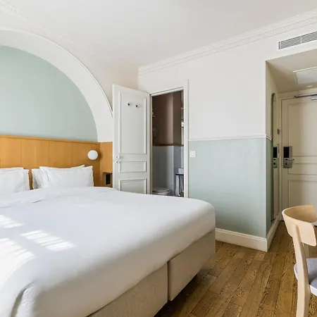 Oratio Paris